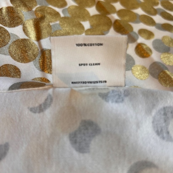 Modern by Dwell Magazine Cloth Napkins Gold Silver Dots 100% Cotton Set of 4 - Picture 2 of 8